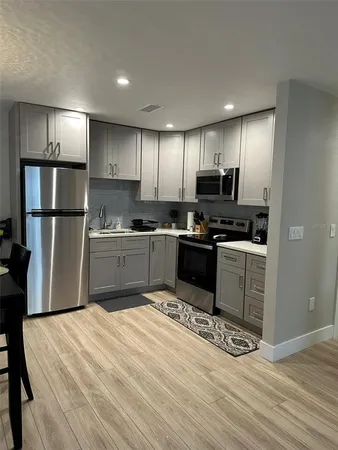 $850,000 | 1840 3rd Avenue East, Bradenton, FL 34208