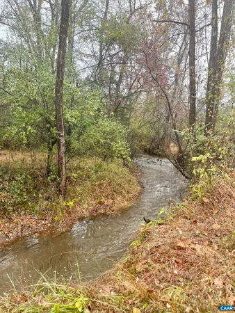 $622,500 | 234 Creek Road, Afton, VA 22920