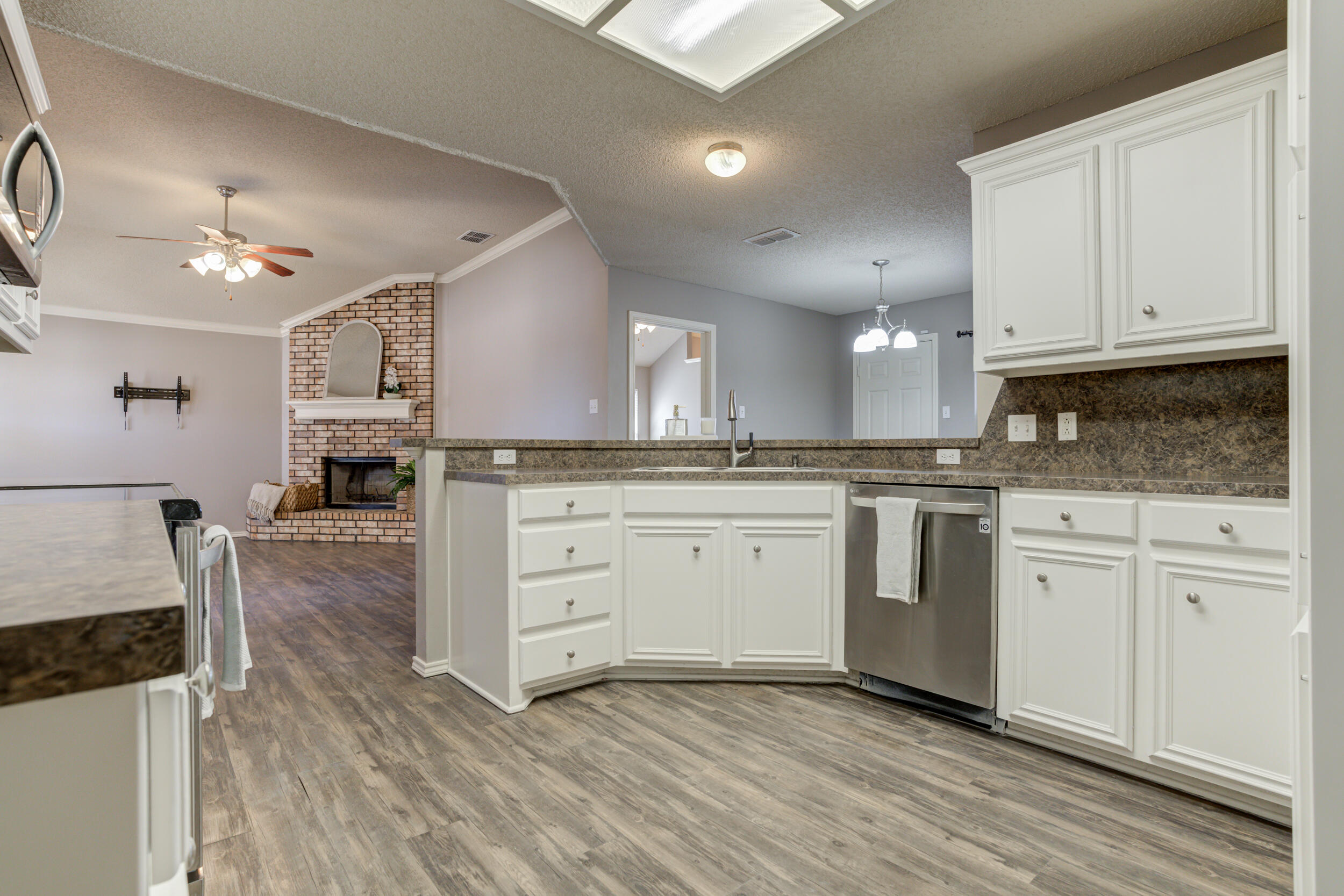 1008 Primrose Avenue Lubbock, TX 79416 - Photo 15 of 51 DSC09144_5_6_7_8