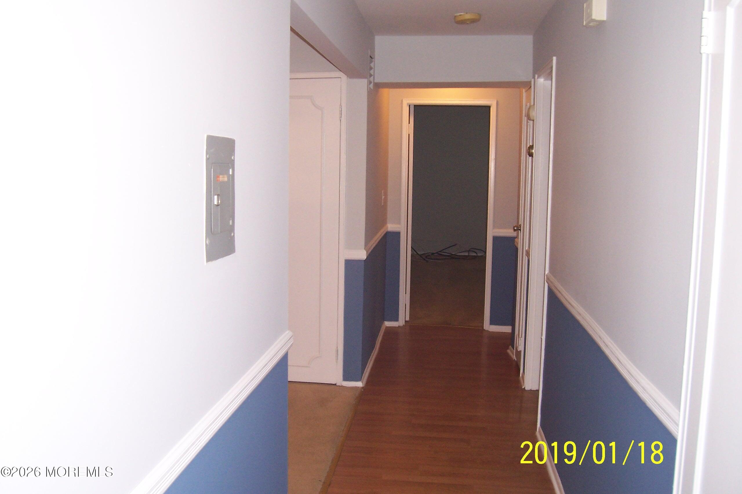 2002 Silver Court, Unit 2002 Hamilton, NJ 08690 - Photo 6 of 6 100_1396