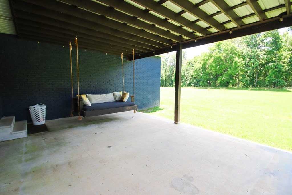 131 Collingwood Road Walling, TN 38587 - Photo 21 of 26 a view of an outdoor sitting area