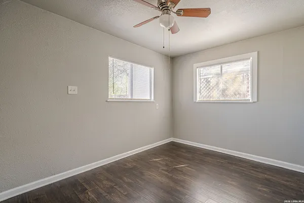 $750 | 2323 Arbor Place, Unit 2, San Antonio, TX 78207