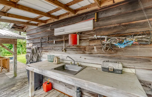 $375,000 | 218 Harbor Lane, Brandon, MS 39047