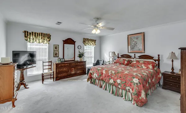 $369,000 | 218 Harbor Lane, Brandon, MS 39047