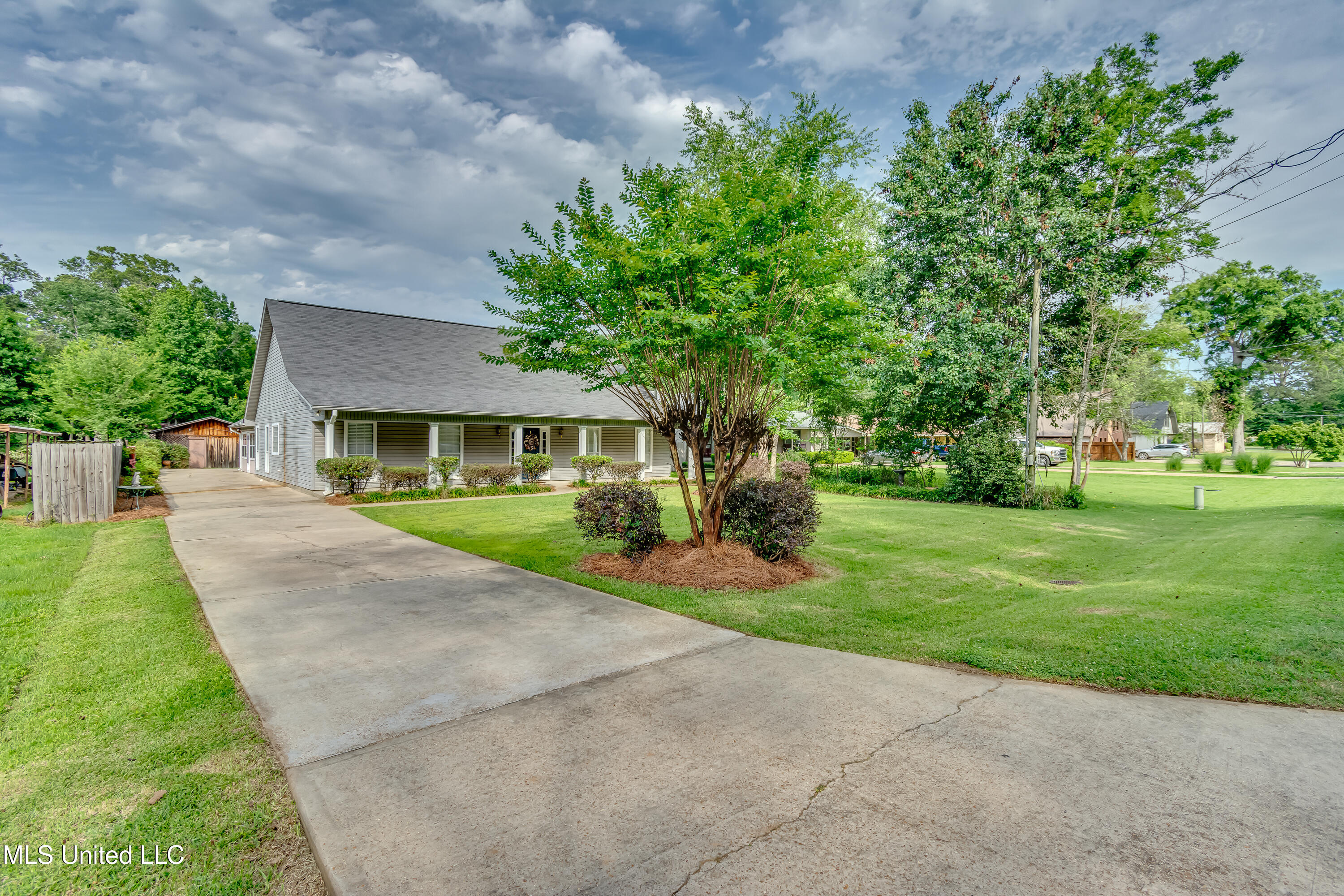 218 Harbor Lane Brandon, MS 39047 - Photo 5 of 85 218 Harbor Lane-5
