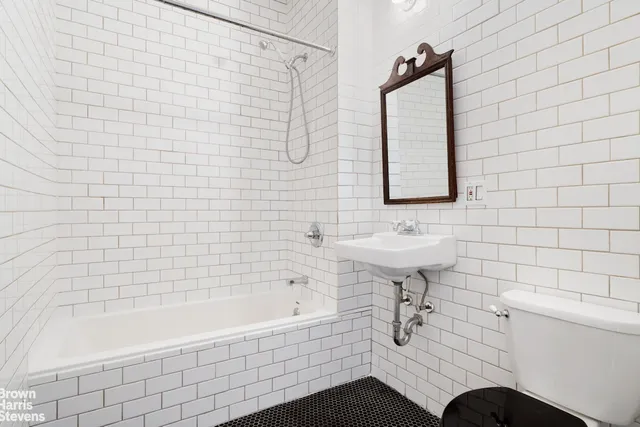 $500,000 | 1276 Dekalb Avenue, Unit 1A | Bushwick