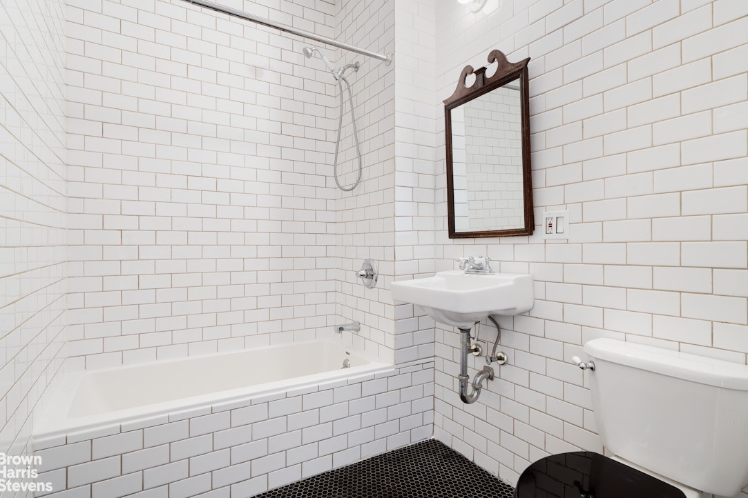 1276 Dekalb Avenue, Unit 1A Brooklyn, NY 11221 - Photo 5 of 7