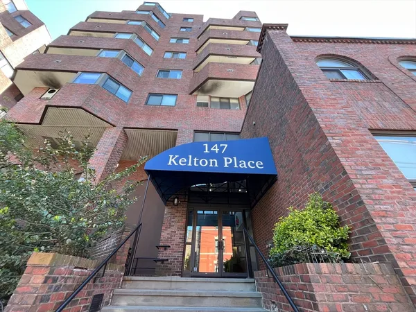 $3,300 | 147 Kelton Street, Unit 308, Boston, MA 02134