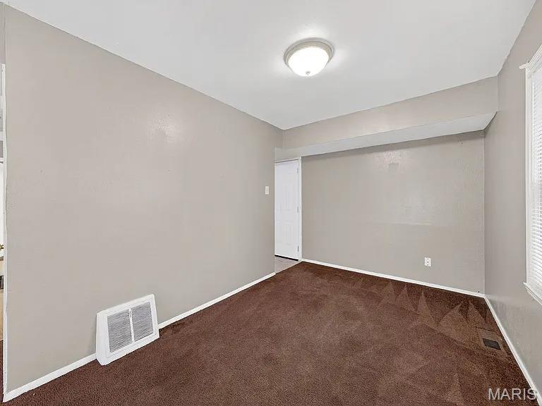 Undisclosed Address St. Louis, MO 63137 - Photo 21 of 28