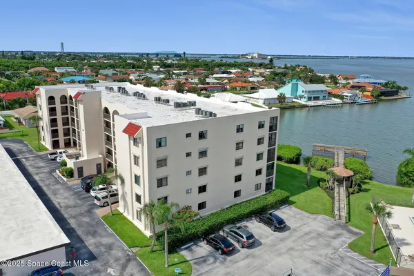 $3,000 | 5801 North Banana River Boulevard, Unit 923, Cape Canaveral, FL 32920