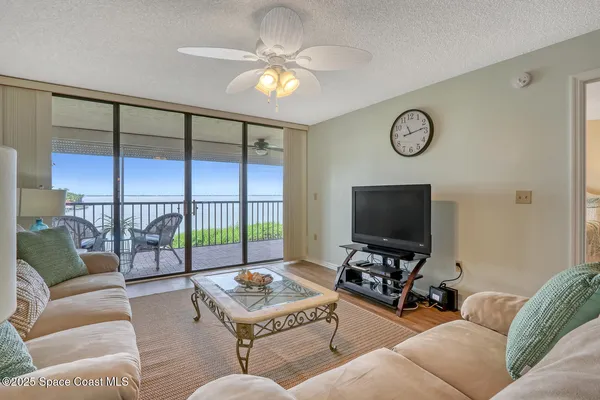$3,000 | 5801 North Banana River Boulevard, Unit 923, Cape Canaveral, FL 32920