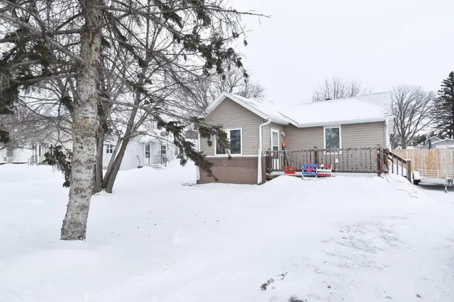 $145,000 | 412 Kinney Avenue North, Thief River Falls, MN 56701