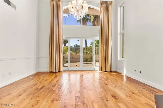 $824,999 | 409 Indigo Springs Street, Henderson, NV 89014