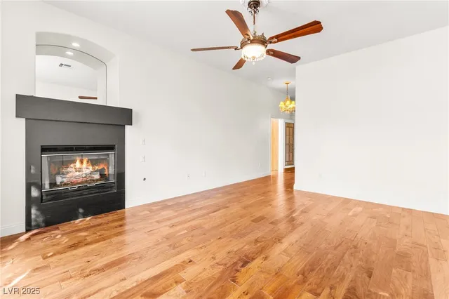 $824,999 | 409 Indigo Springs Street, Henderson, NV 89014