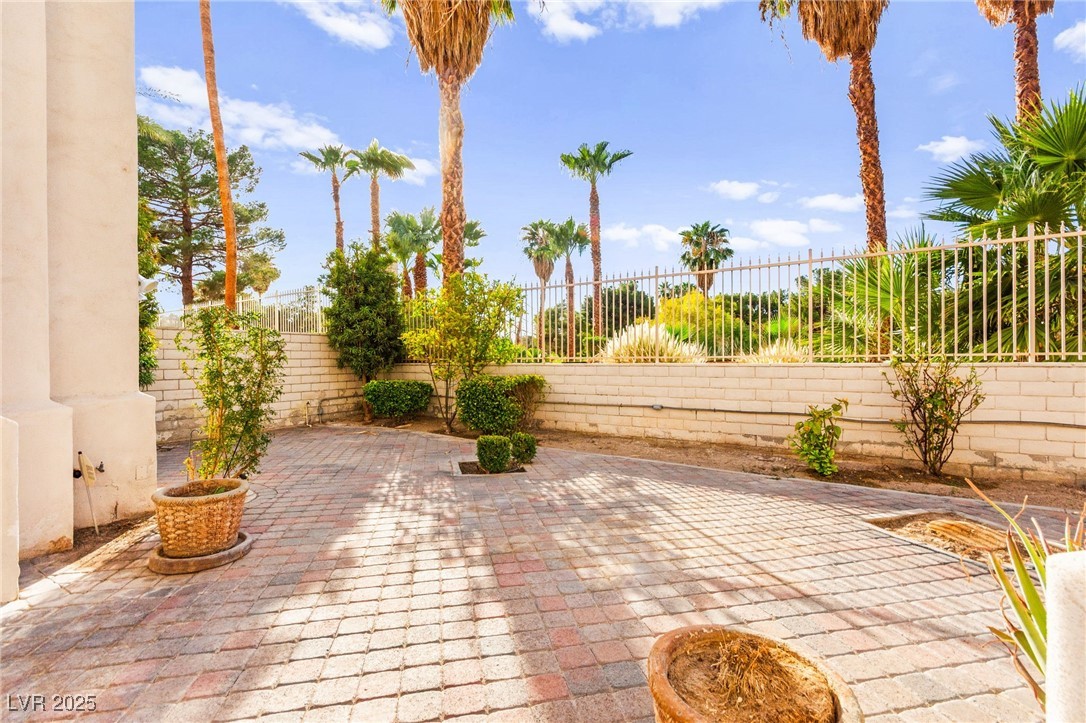 409 Indigo Springs Street Henderson, NV 89014 - Photo 76 of 97