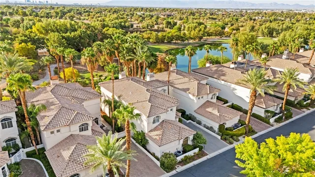 $824,999 | 409 Indigo Springs Street, Henderson, NV 89014