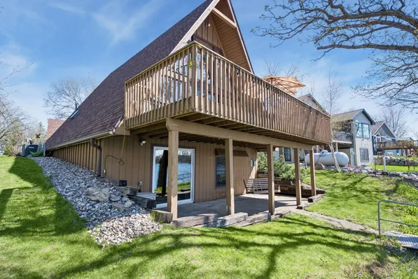 $519,000 | 55077 County Road 38, Buffalo Lake, MN 55314