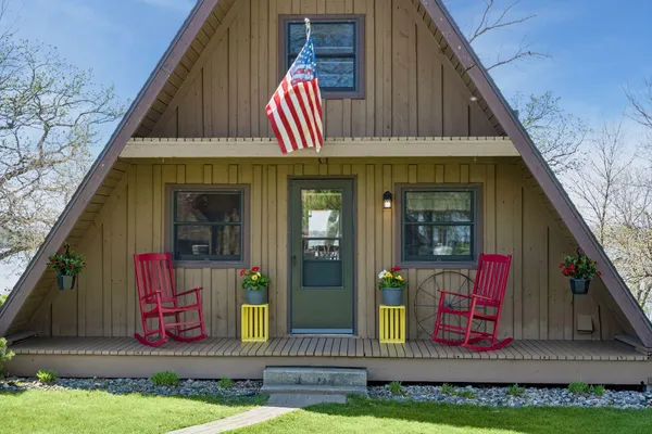 $519,000 | 55077 County Road 38, Buffalo Lake, MN 55314