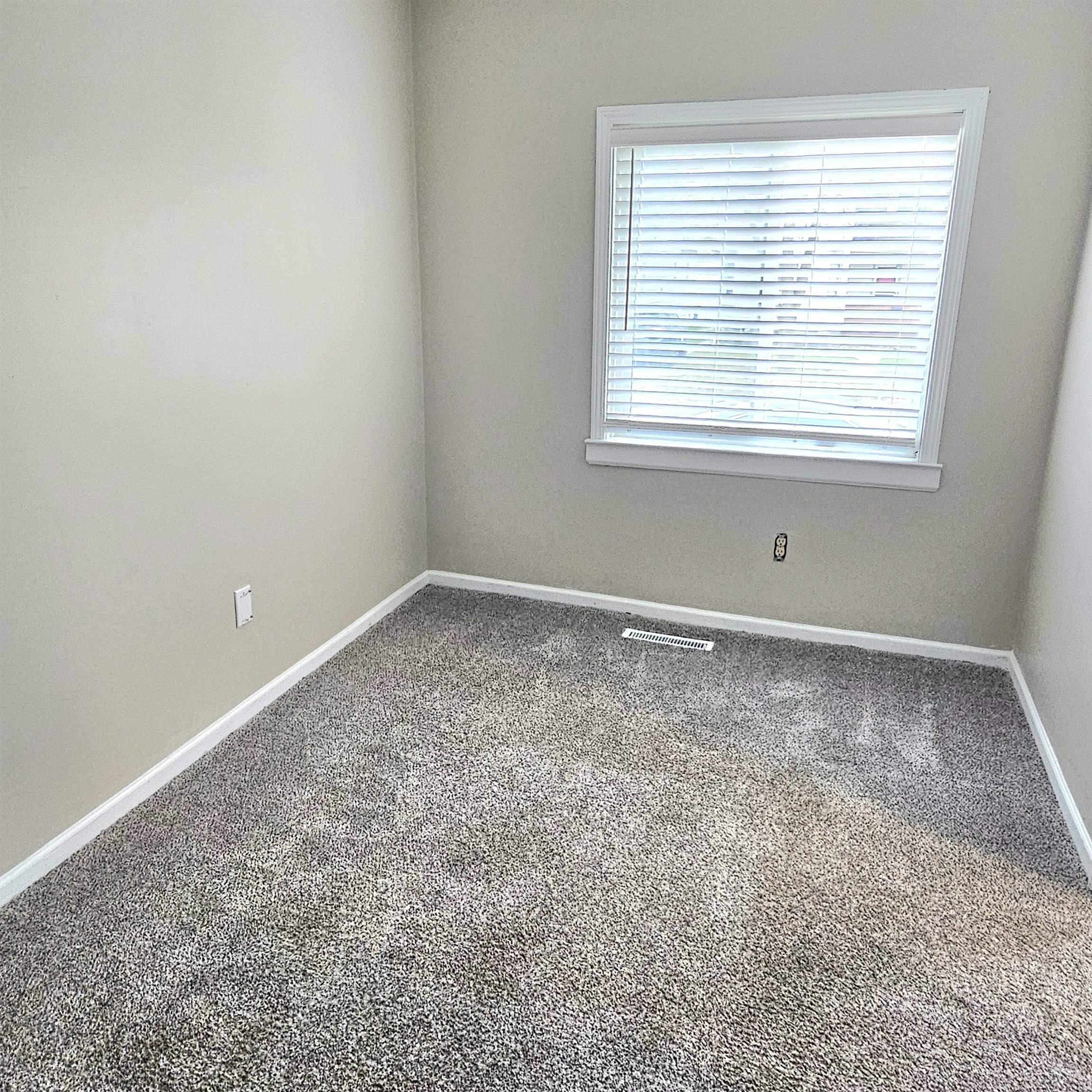1307 18th Street Bay City, MI 48708 - Photo 10 of 19