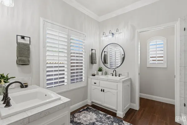 $464,950 | Undisclosed Address, Bakersfield, CA 93312