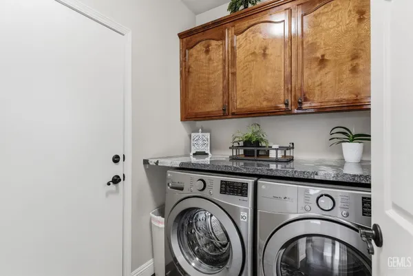 $464,950 | Undisclosed Address, Bakersfield, CA 93312