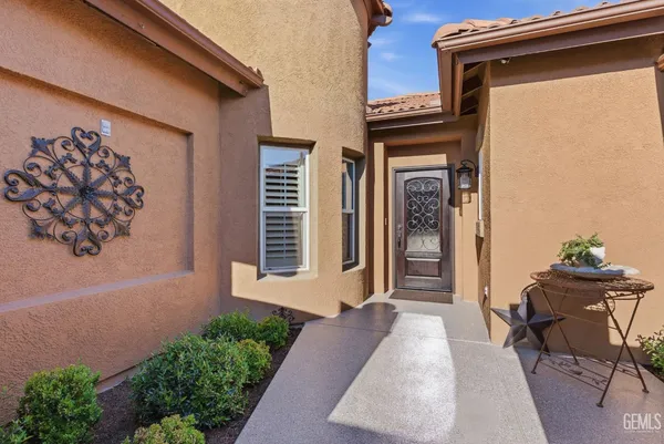 $464,950 | Undisclosed Address, Bakersfield, CA 93312