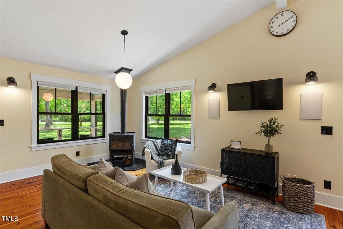 17-3213 Mid Pines Rd [2310245]_17