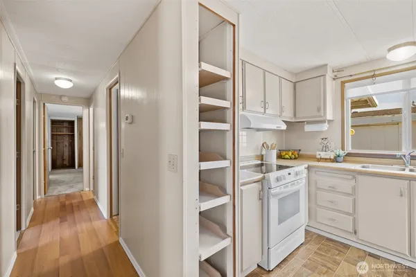 $129,000 | 55 Juniper Mobile Estate, Sequim, WA 98382