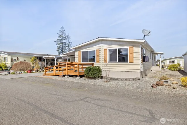 $129,000 | 55 Juniper Mobile Estate, Sequim, WA 98382