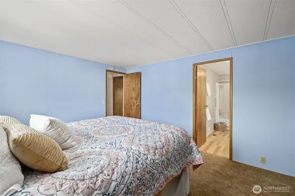 $129,000 | 55 Juniper Mobile Estate, Sequim, WA 98382