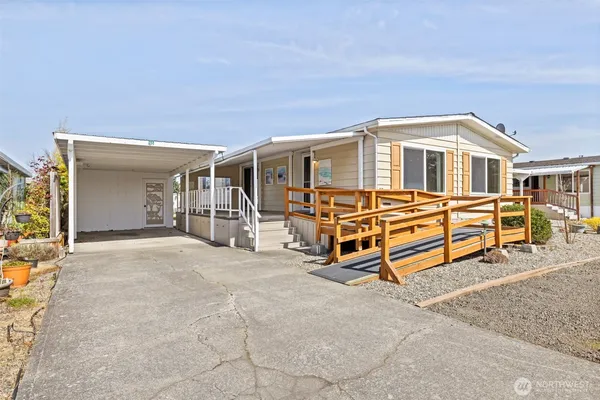 $129,000 | 55 Juniper Mobile Estate, Sequim, WA 98382