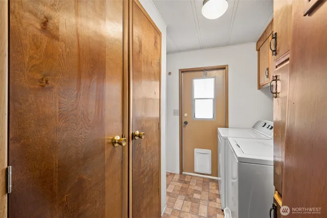 $129,000 | 55 Juniper Mobile Estate, Sequim, WA 98382