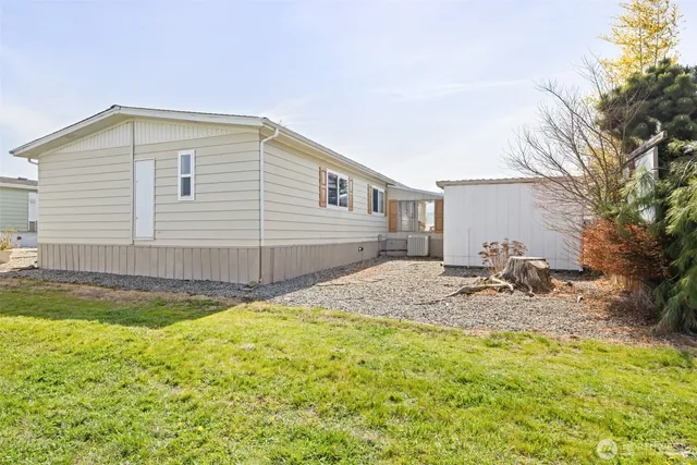 $129,000 | 55 Juniper Mobile Estate, Sequim, WA 98382