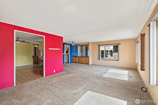 $129,000 | 55 Juniper Mobile Estate, Sequim, WA 98382