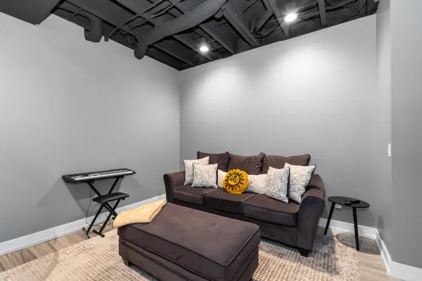 $1,175,000 | 51083 Meadowlands Lane, Canton, MI 48188