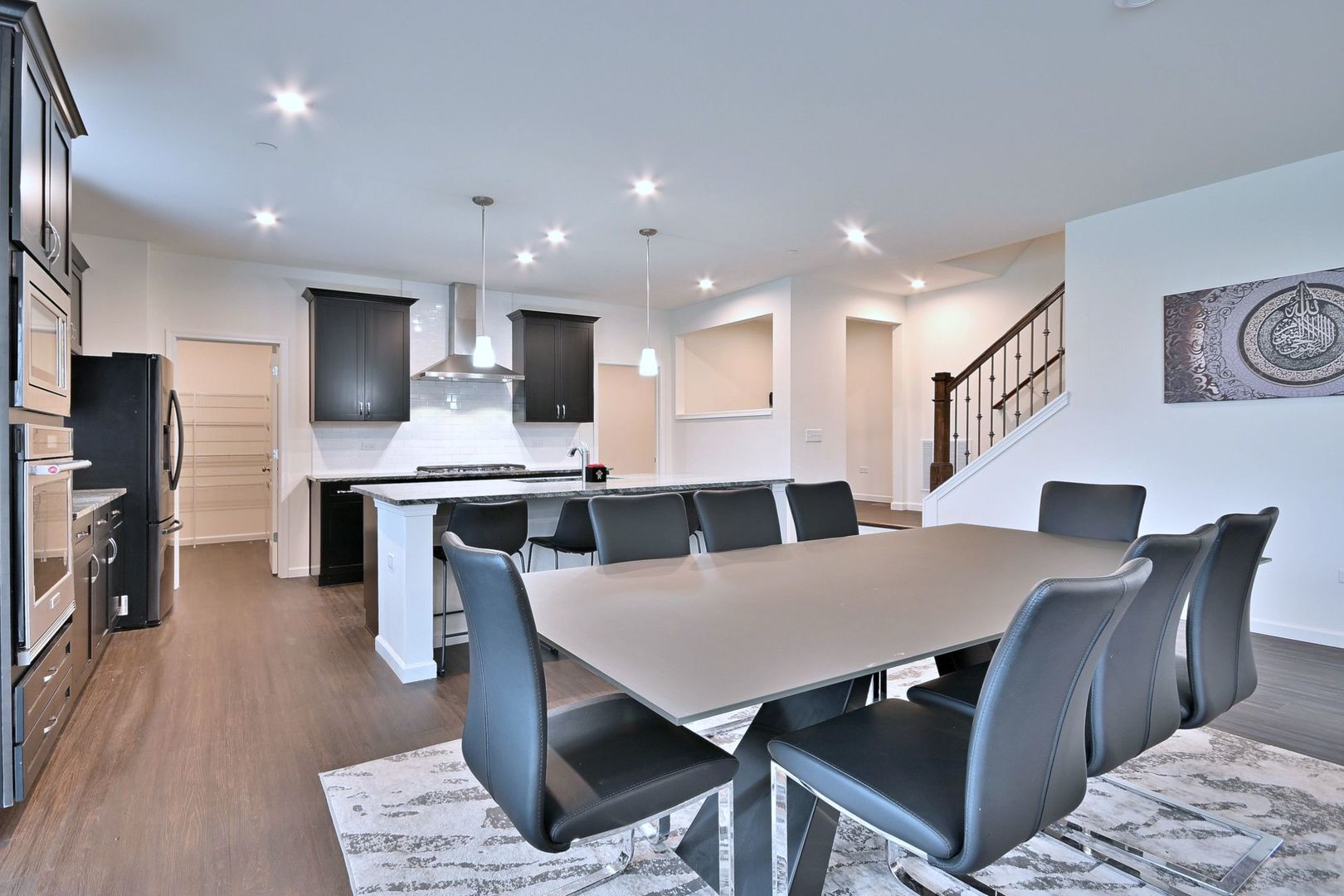620 North Sullivan Street Addison, IL 60101 - Photo 17 of 50 Gallery Image 17