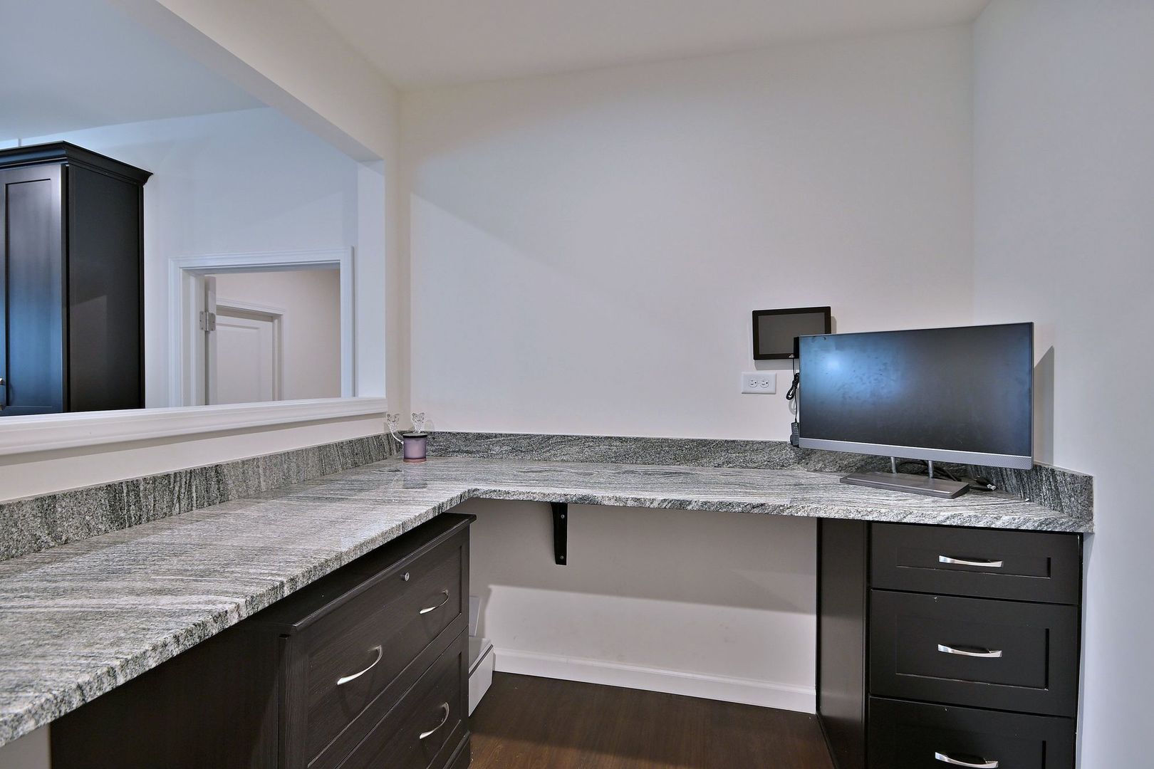 620 North Sullivan Street Addison, IL 60101 - Photo 25 of 50 Gallery Image 25