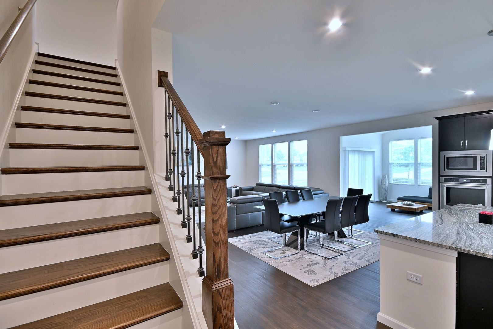 620 North Sullivan Street Addison, IL 60101 - Photo 26 of 50 Gallery Image 26