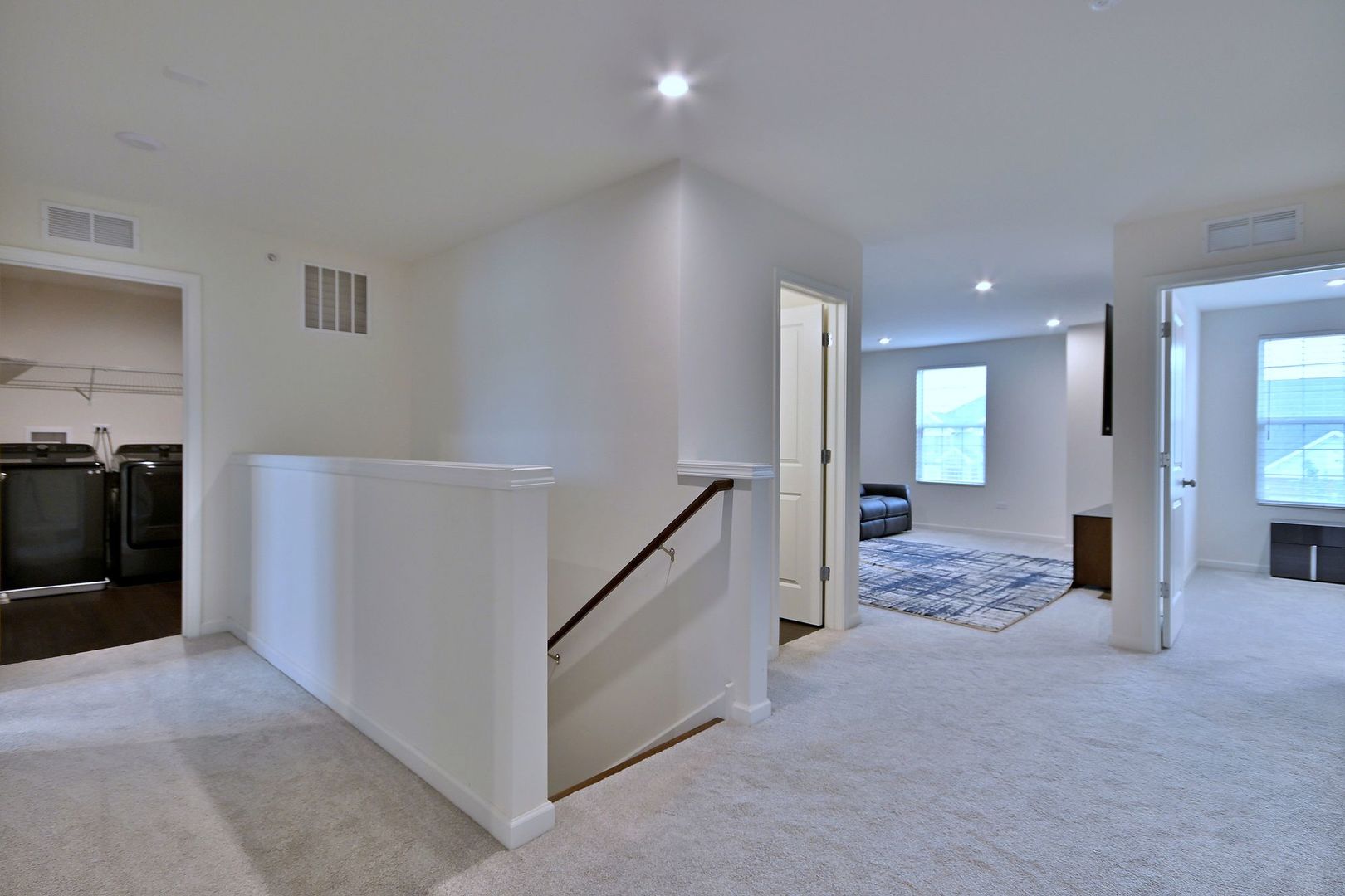 620 North Sullivan Street Addison, IL 60101 - Photo 33 of 50 Gallery Image 33