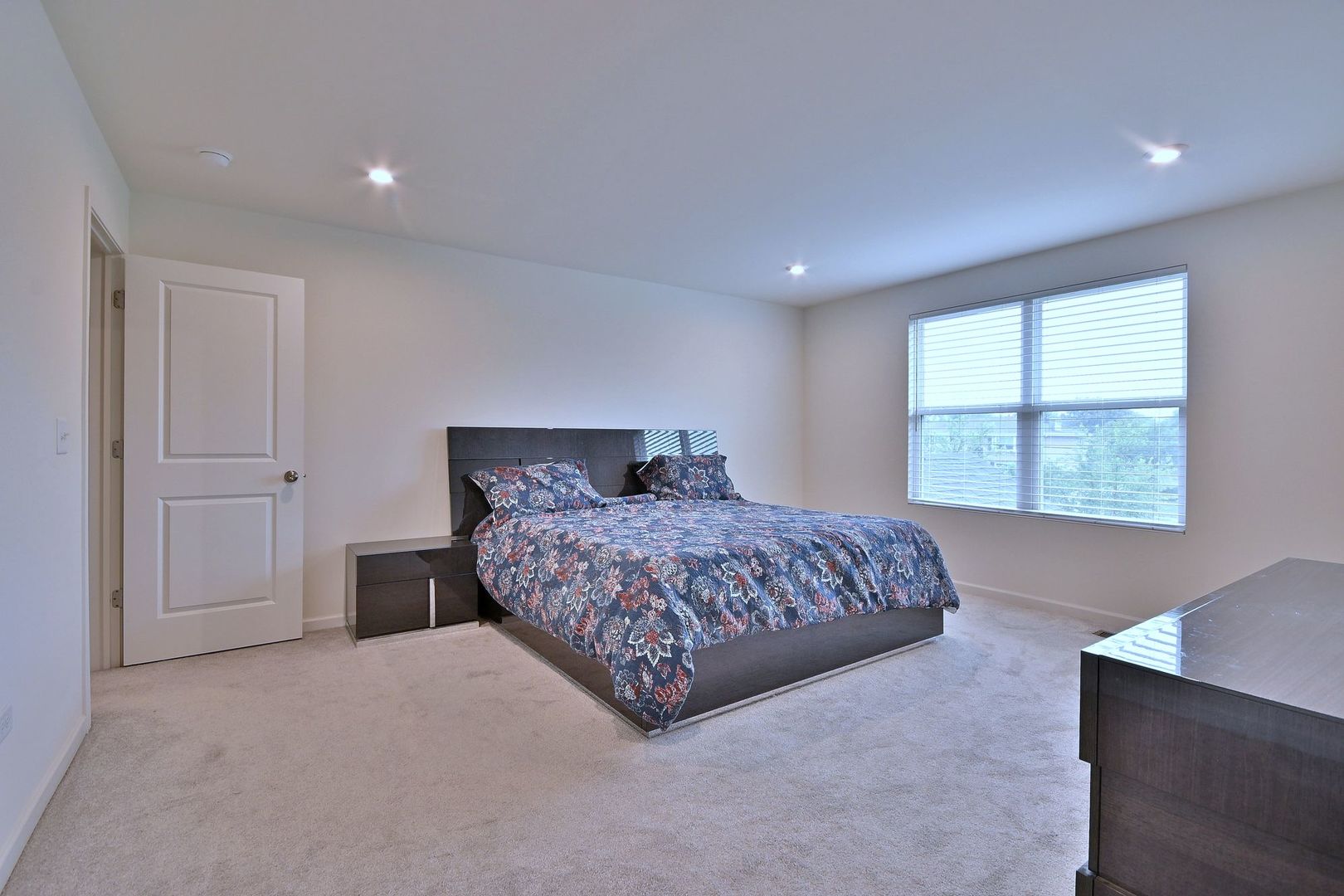 620 North Sullivan Street Addison, IL 60101 - Photo 39 of 50 Gallery Image 39