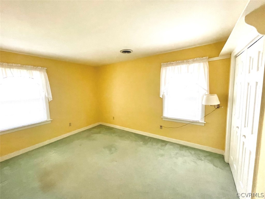 1200 Mapleton Circle Henrico, VA 23229 - Photo 19 of 20 an empty room with a window