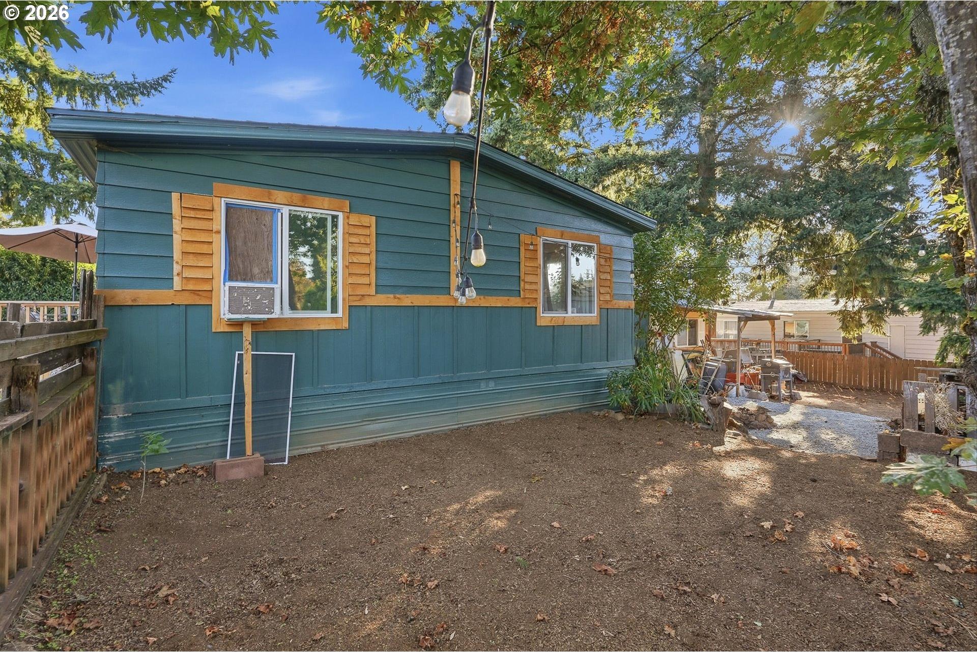 36451 South Sawtell Road, Unit 8 Molalla, OR 97038 - Photo 24 of 27 Gallery Image 24