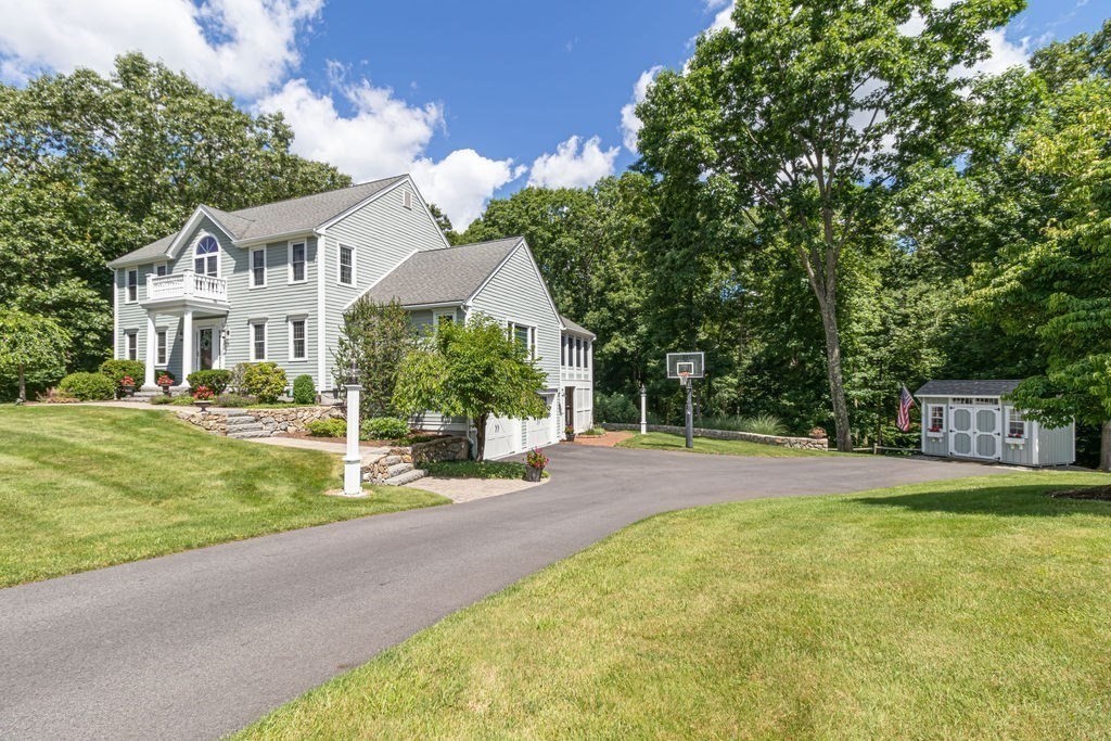 9 Westfield Road Hopkinton, MA 01748 - Photo 1 of 42 Gallery Image 1