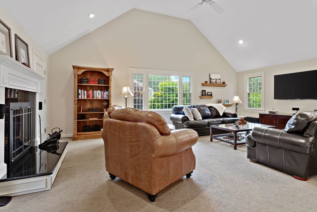 9 Westfield Road Hopkinton, MA 01748 - Photo 17 of 42 Gallery Image 17