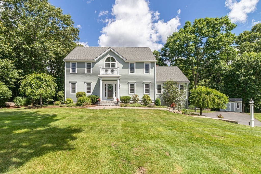 9 Westfield Road Hopkinton, MA 01748 - Photo 2 of 42 Gallery Image 2