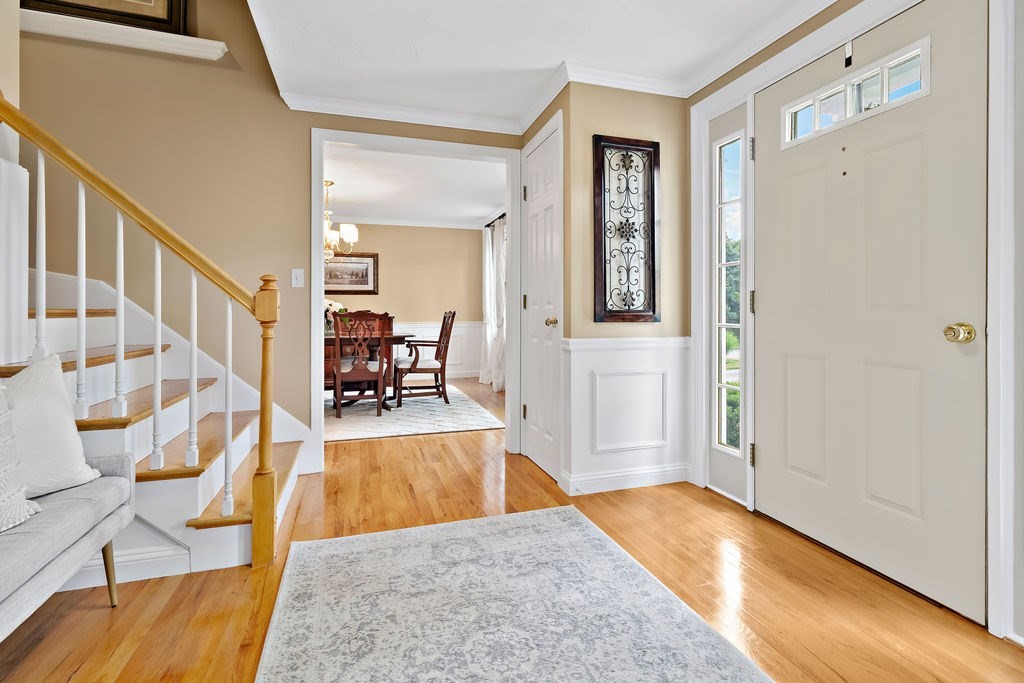 9 Westfield Road Hopkinton, MA 01748 - Photo 5 of 42 Gallery Image 5