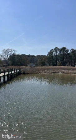 $889,000 | 16146 Thomas Piney Point, Piney Point, MD 20674