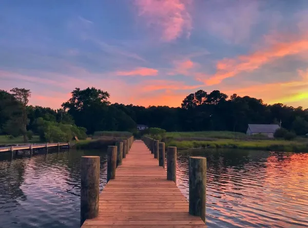 $889,000 | 16146 Thomas Piney Point, Piney Point, MD 20674