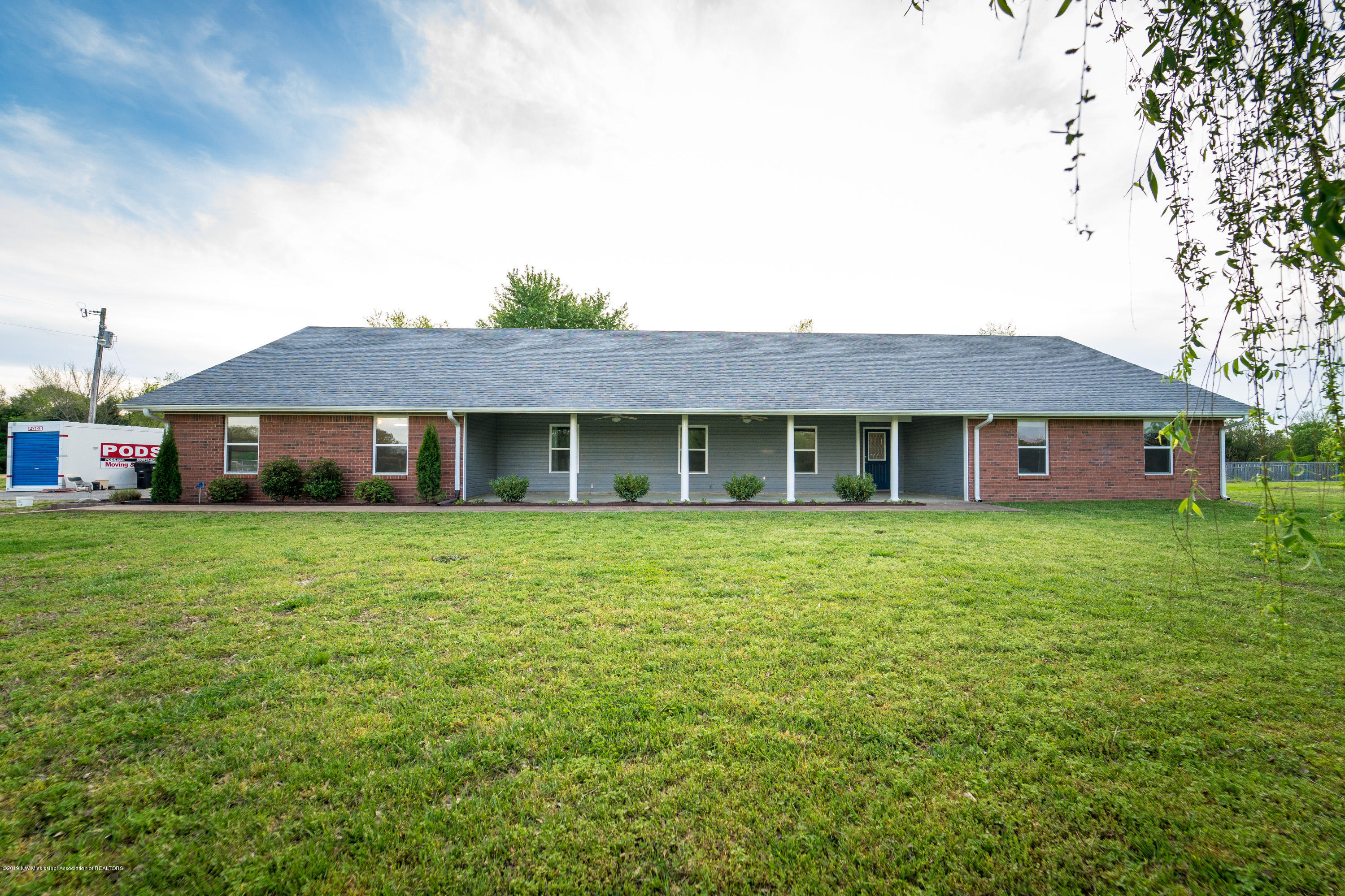 2596 PEYTON RD