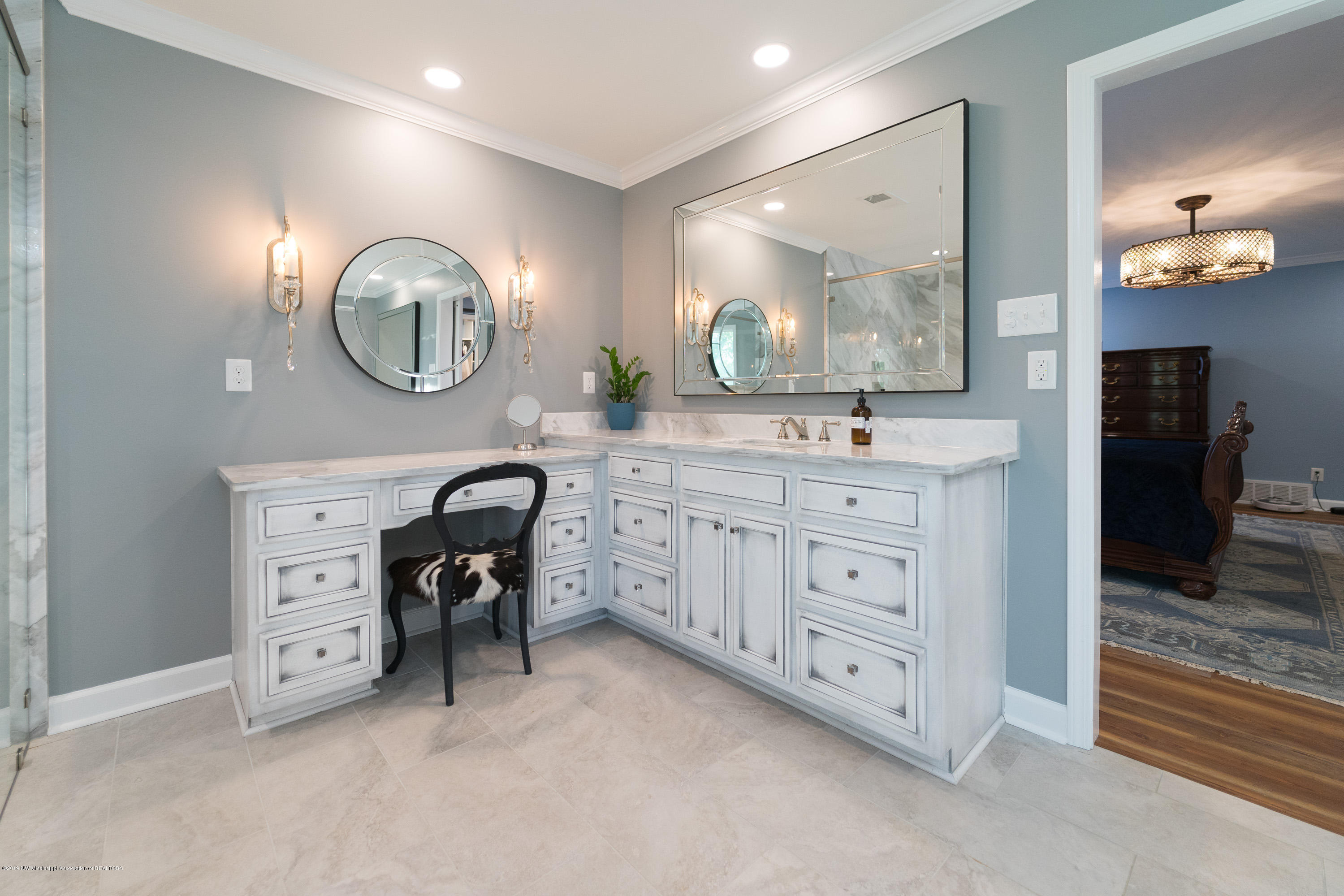 2596 Peyton Road Coldwater, MS 38618 - Photo 37 of 65 LUXURIOUS MASTER BATH